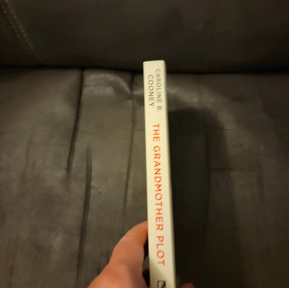 The Grandmother Plot by Carolinge B Cooney‎               Paperback